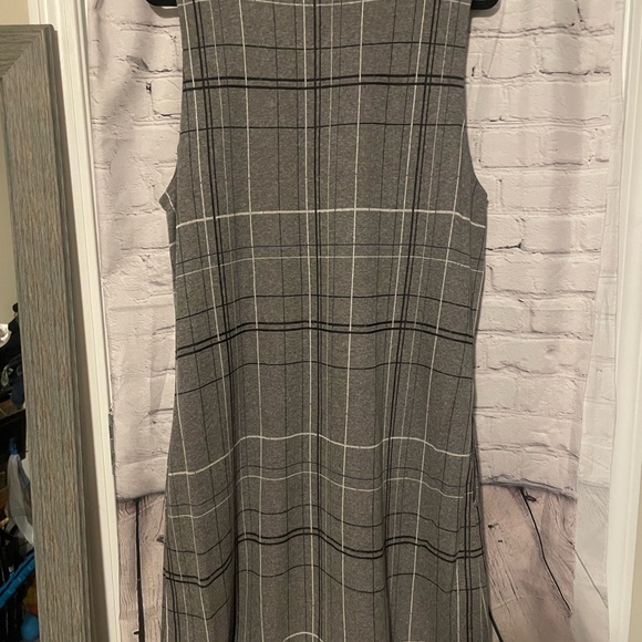 J. Jill Ponte Shift Dress - Picture 3 of 4